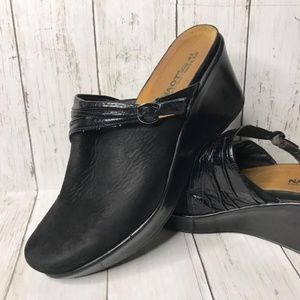 NAOT BLK WEDGE SLIDE MULES SZ EUR 41